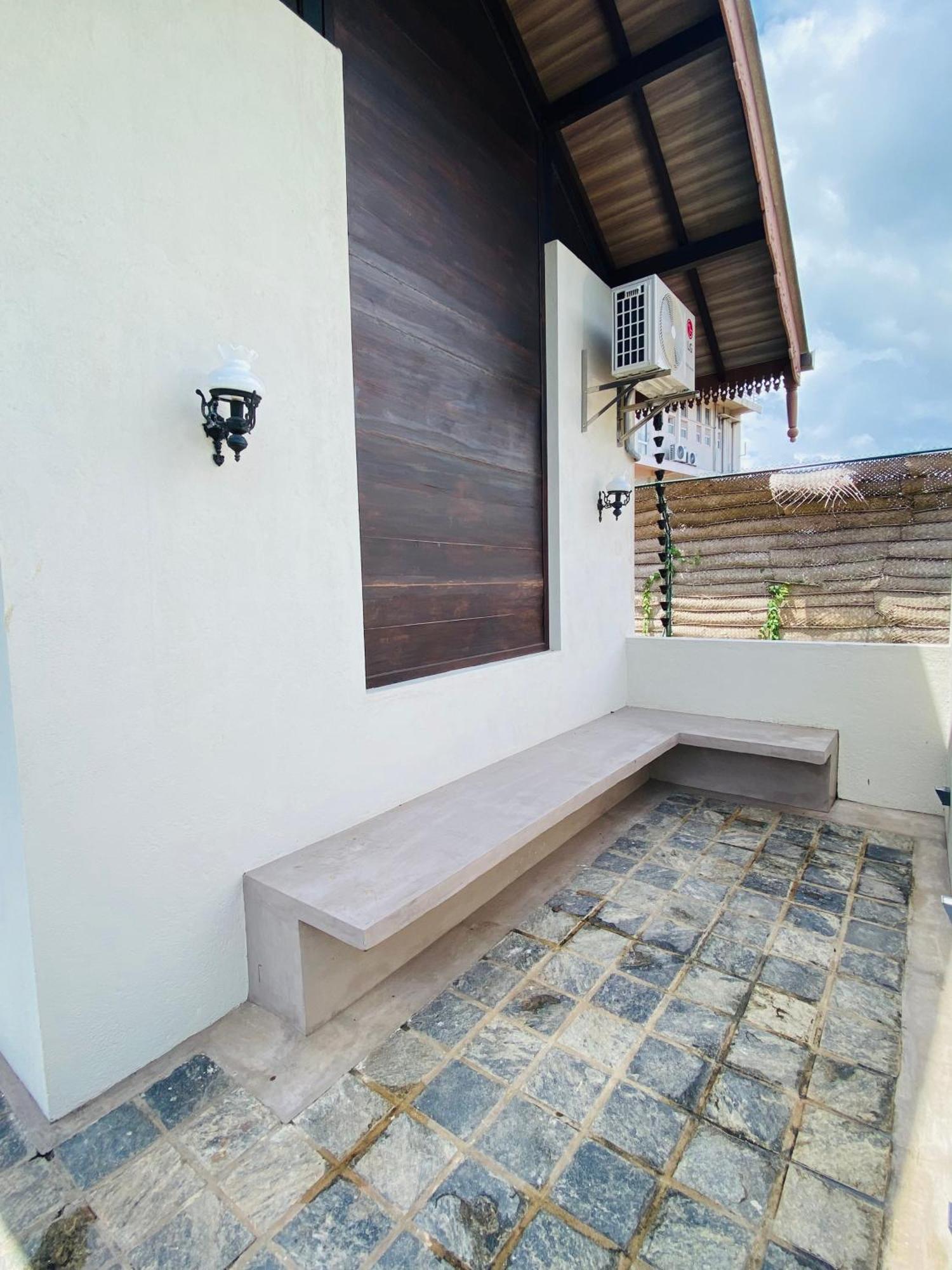 Thaprobana Villa Tangalle - Private Villa Экстерьер фото