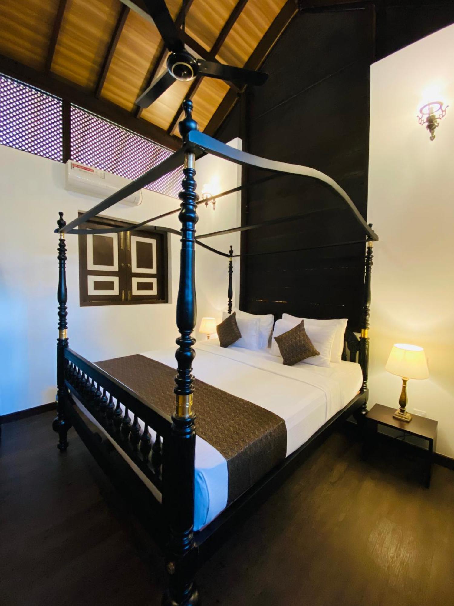 Thaprobana Villa Tangalle - Private Villa Номер фото