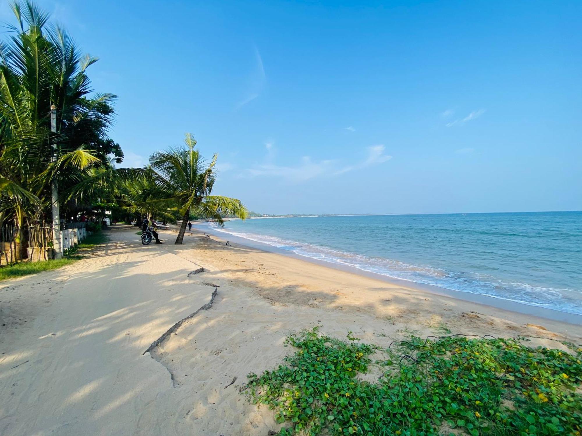 Thaprobana Villa Tangalle - Private Villa Экстерьер фото