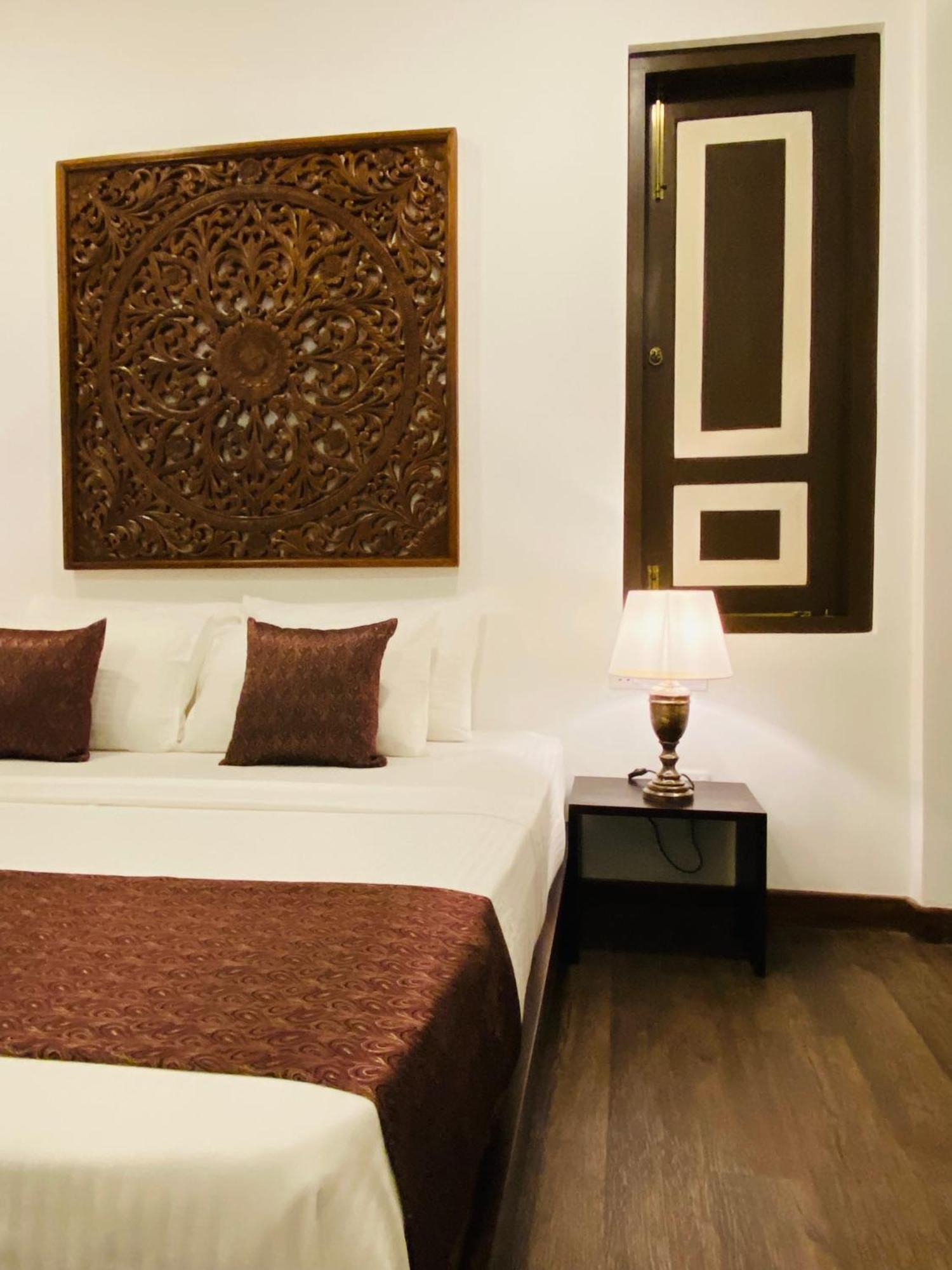 Thaprobana Villa Tangalle - Private Villa Экстерьер фото